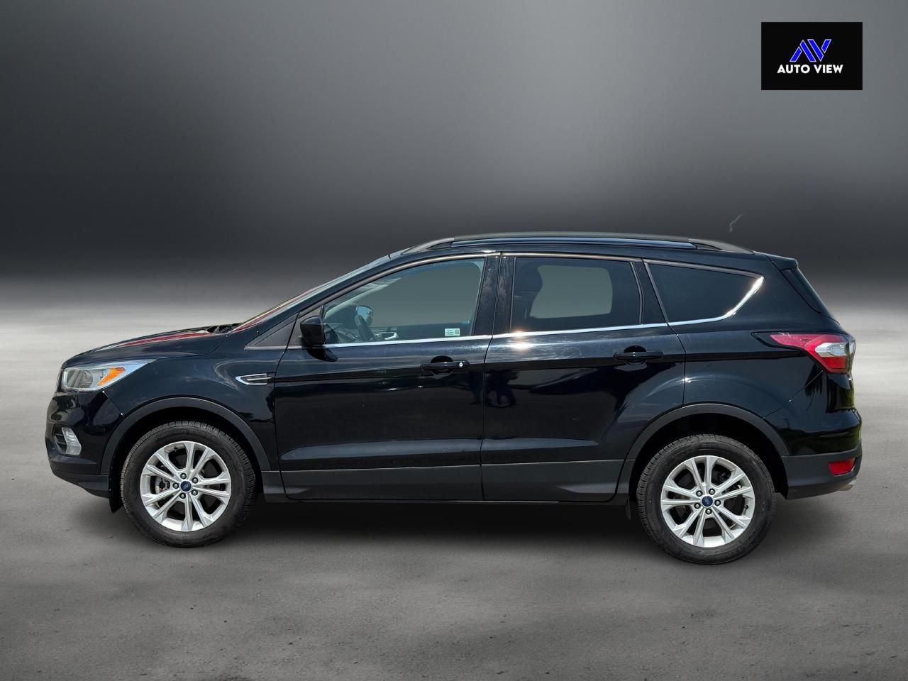 2017 Ford Escape SE AWD **CLEAN CARFAX**NO ACCIDENTS** - Photo #8