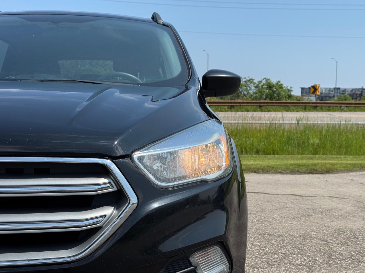 2017 Ford Escape SE AWD **CLEAN CARFAX**NO ACCIDENTS** - Photo #11