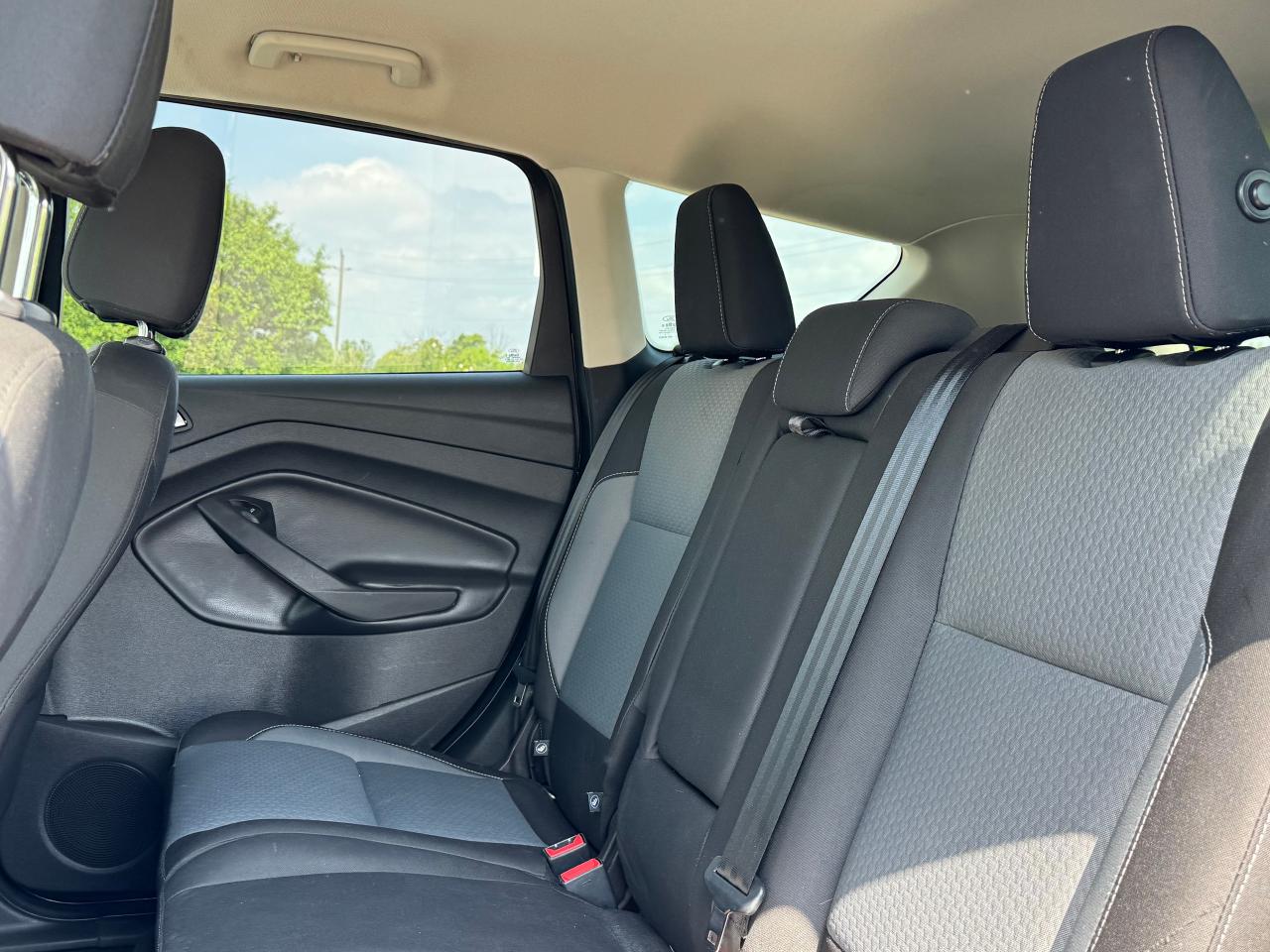 2017 Ford Escape SE AWD **CLEAN CARFAX**NO ACCIDENTS** - Photo #32