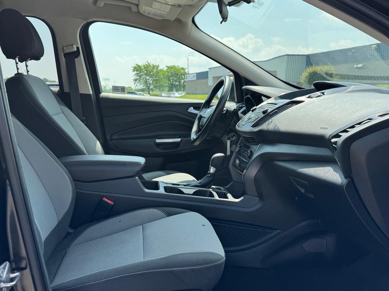 2017 Ford Escape SE AWD **CLEAN CARFAX**NO ACCIDENTS** - Photo #33