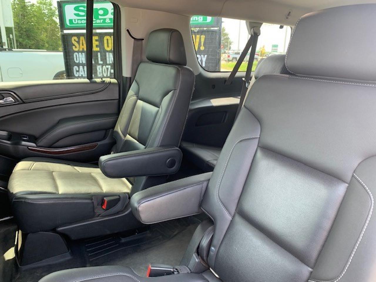 2018 GMC Yukon XL SLT - Photo #6