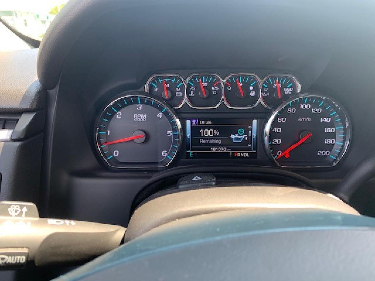 2018 GMC Yukon XL SLT - Photo #18