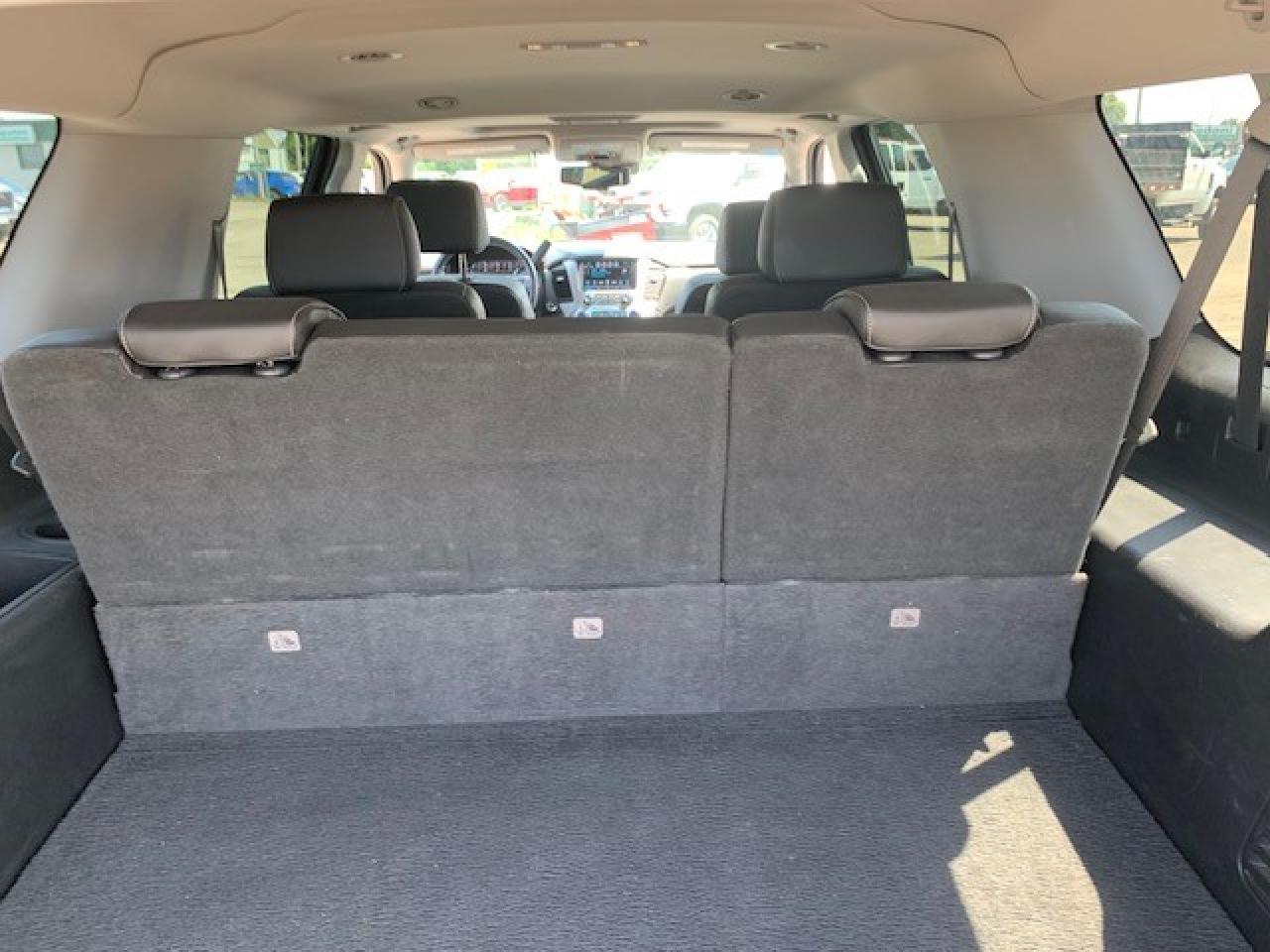 2018 GMC Yukon XL SLT - Photo #7