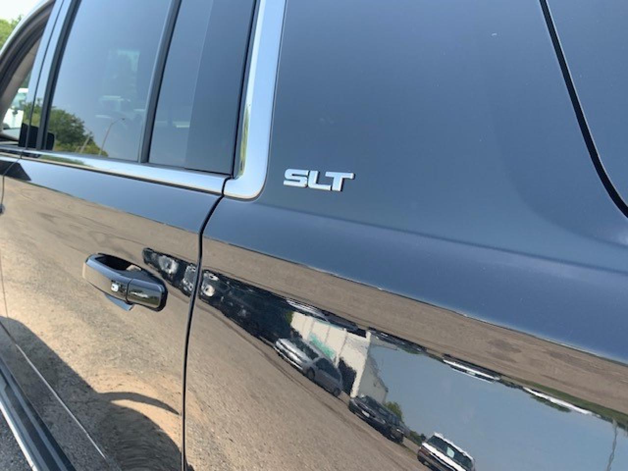 2018 GMC Yukon XL SLT - Photo #3
