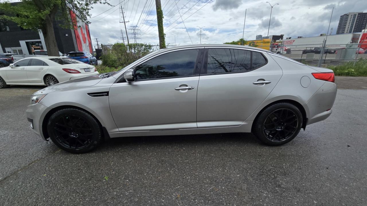 2012 Kia Optima EX - Photo #2