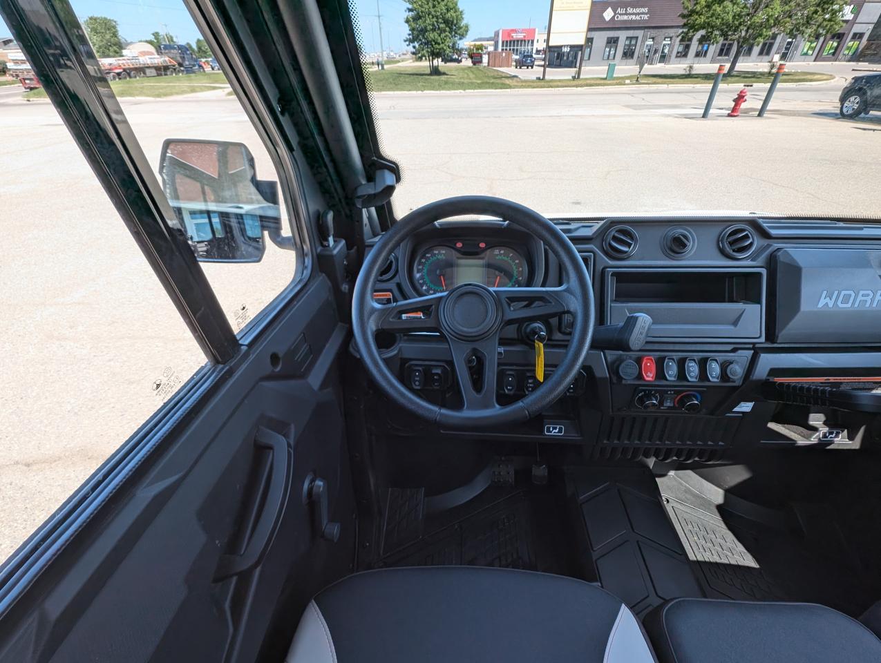 2025 AODES WorkCross 1000-6 HVAC Heated/Cooled | Selectable 4x4 - Photo #9