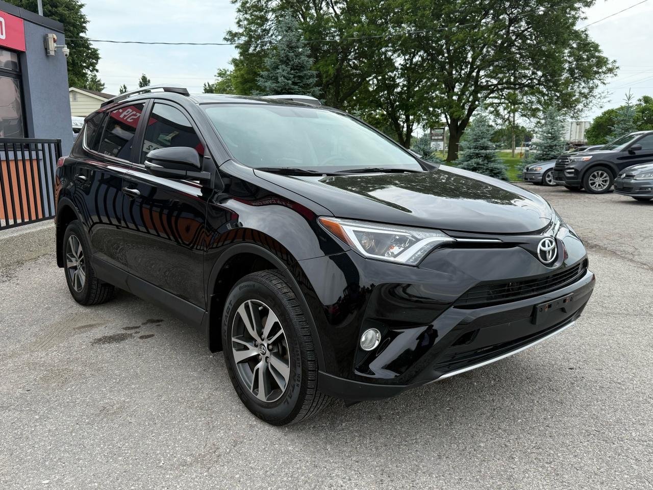 2016 Toyota RAV4 XLE | Navigation | Heated Seats | Sunroof - Photo #7