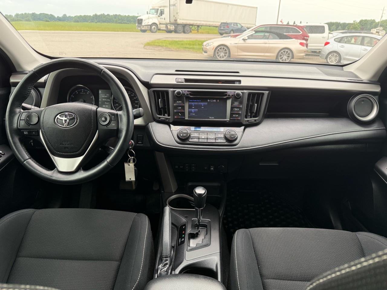 2016 Toyota RAV4 XLE | Navigation | Heated Seats | Sunroof - Photo #11