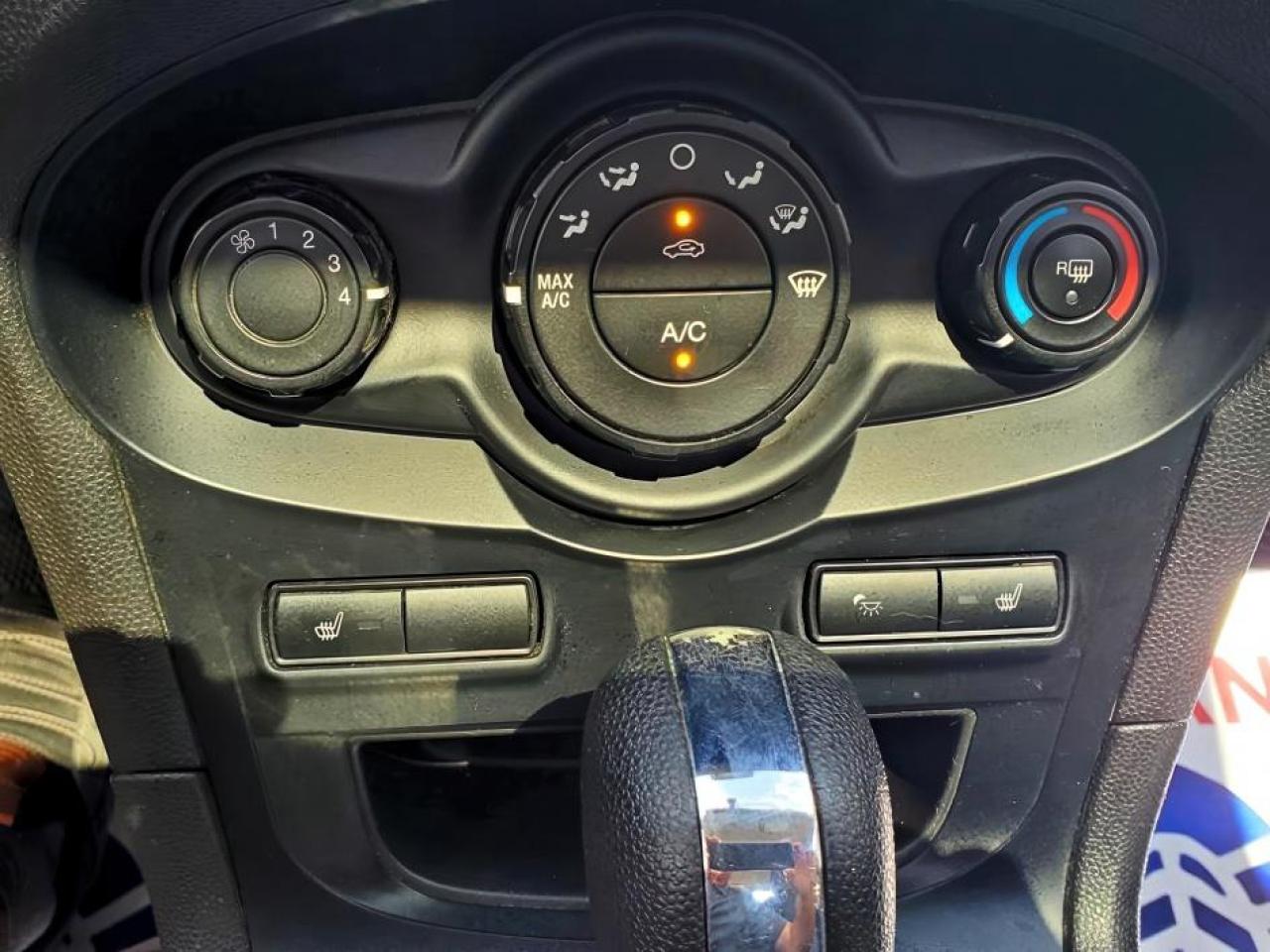 2012 Ford Fiesta SEL-LEATHER-LOCAL TRADE - Photo #14