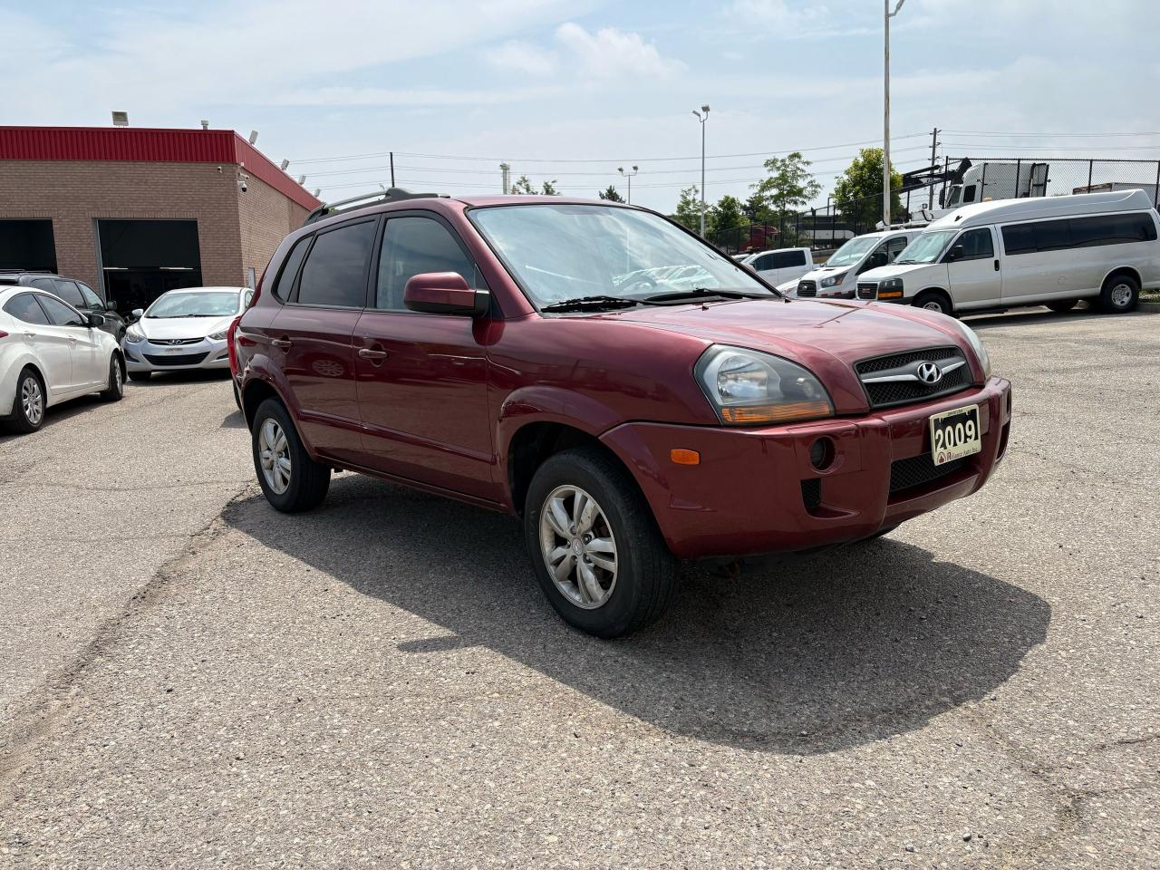 2009 Hyundai Tucson GL - Photo #3