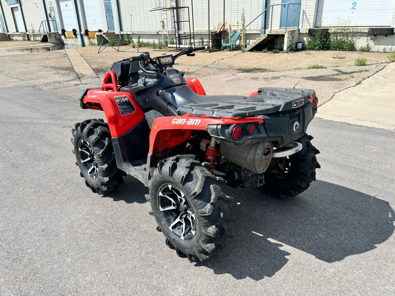 2018 Can-Am Outlander 850 XMR   - Photo #2