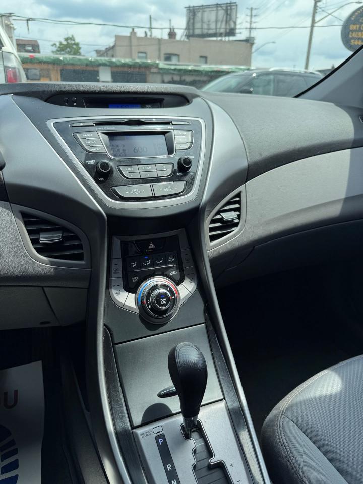 2013 Hyundai Elantra Sdn GL | CERTIFIED | NO ACCIDENTS - Photo #11