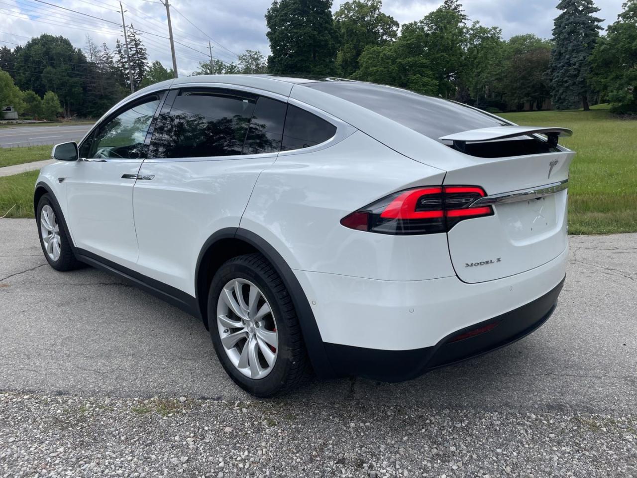 2016 Tesla Model X P90D - Photo #4