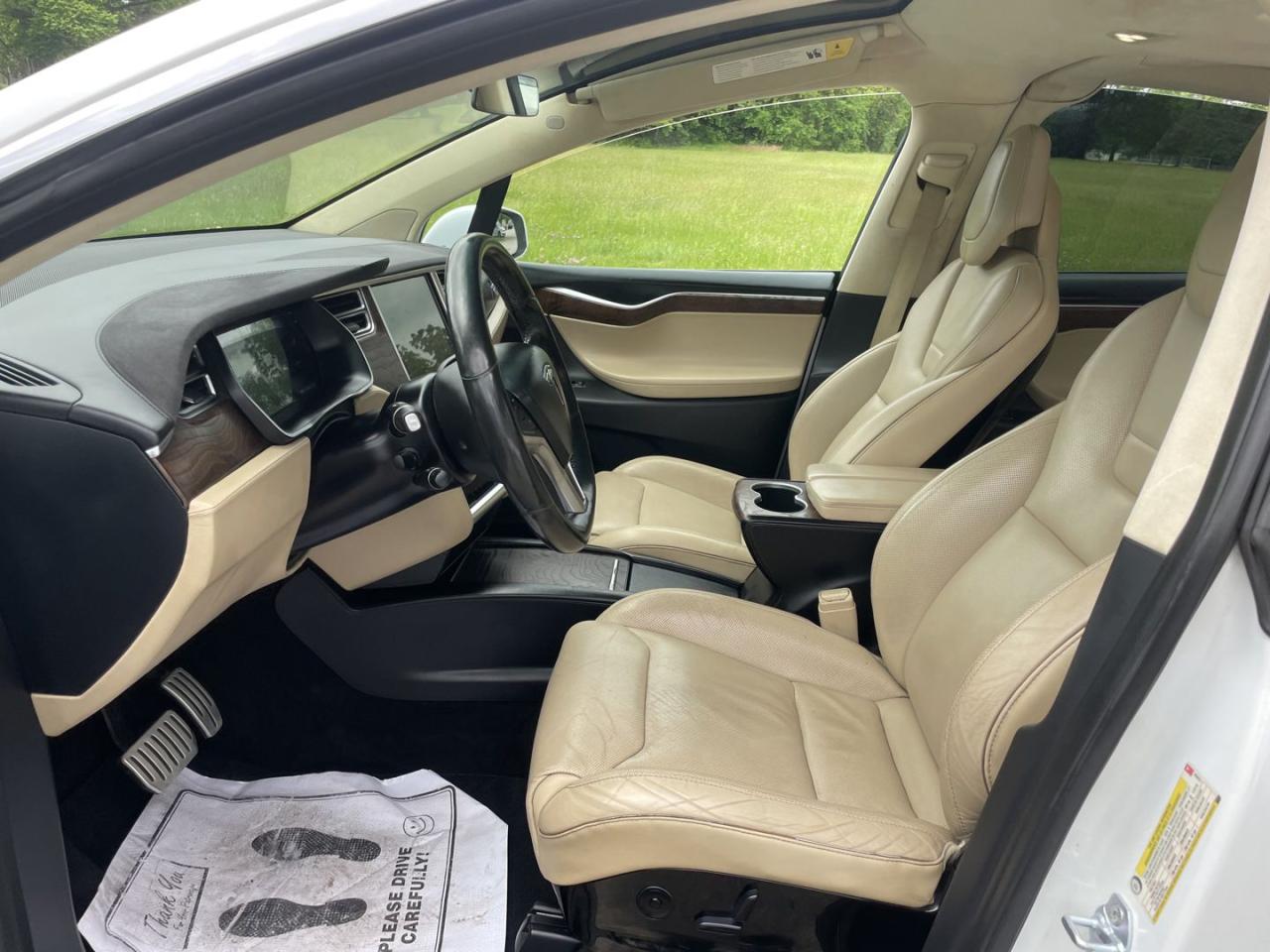 2016 Tesla Model X P90D - Photo #10