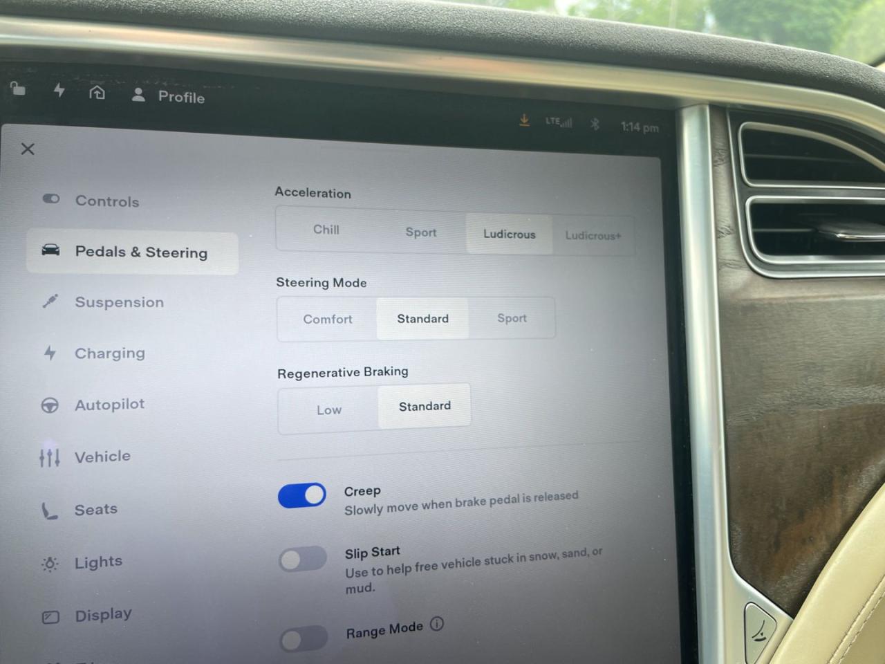 2016 Tesla Model X P90D - Photo #18