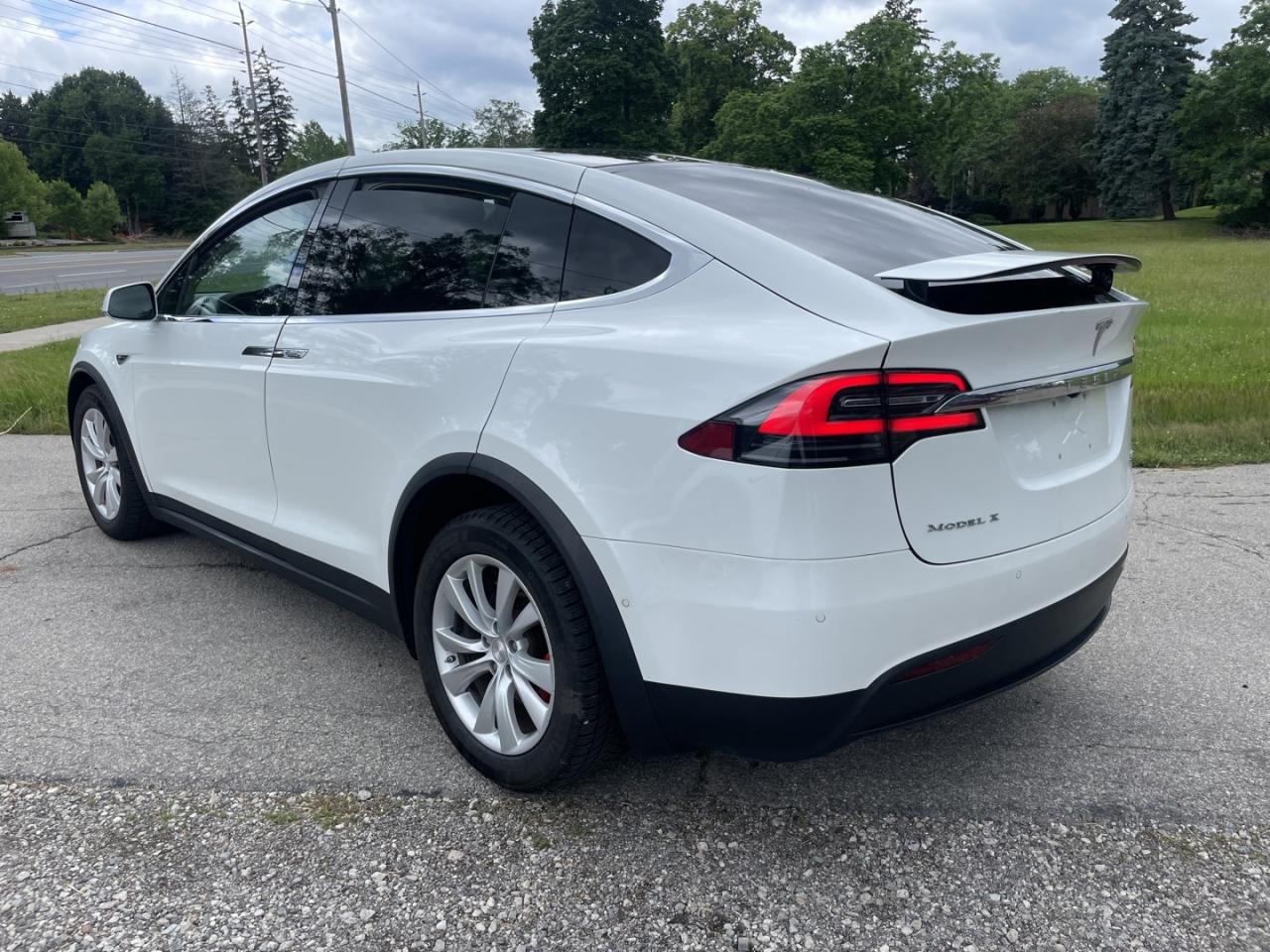 2016 Tesla Model X P90D - Photo #4
