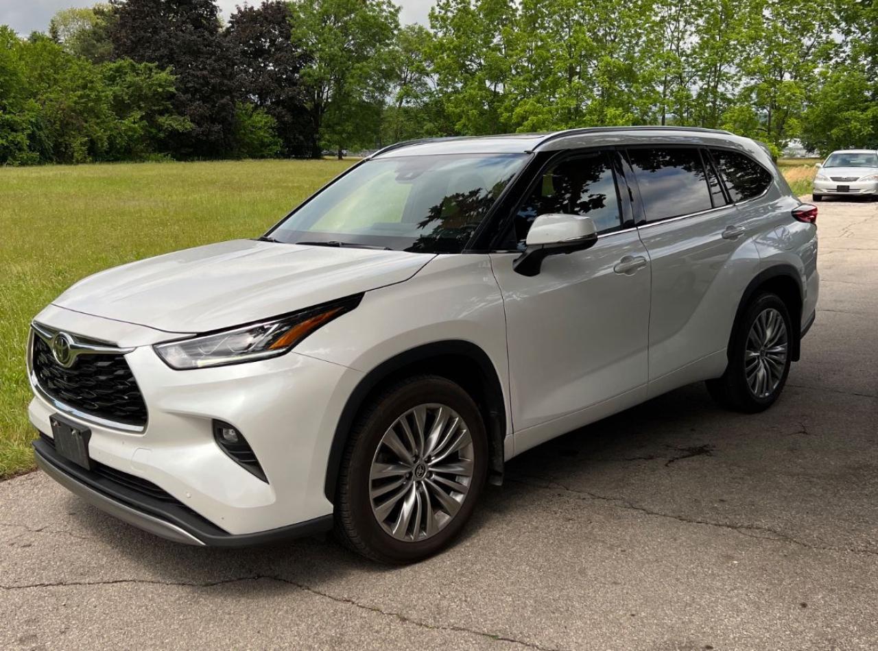 Used 2023 Toyota Highlander Platinum for sale in Burlington, ON