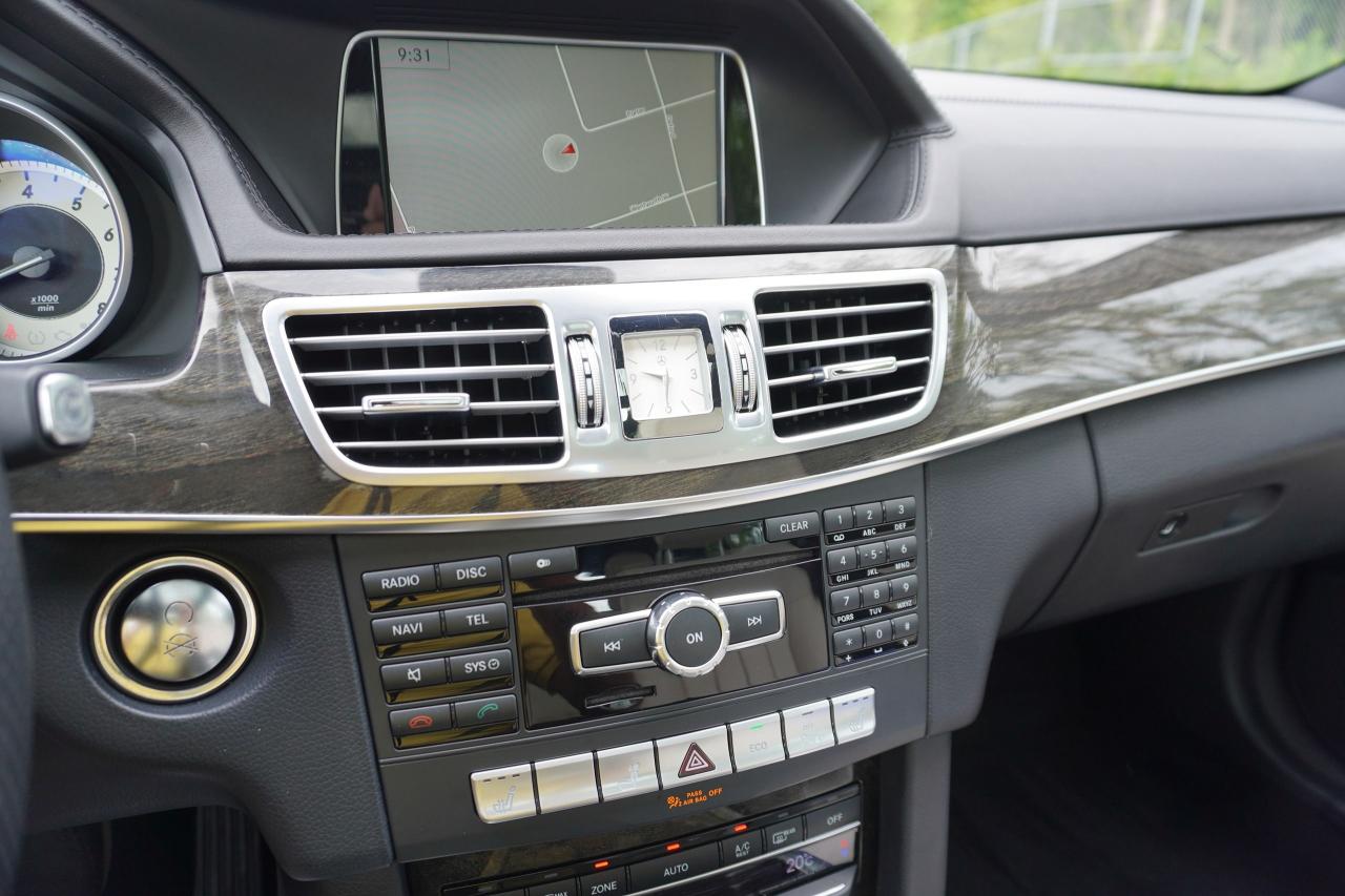2014 Mercedes-Benz E-Class STUNNING COMBO / 7 PASS / WELL MAINTAINED / LOCAL - Photo #15
