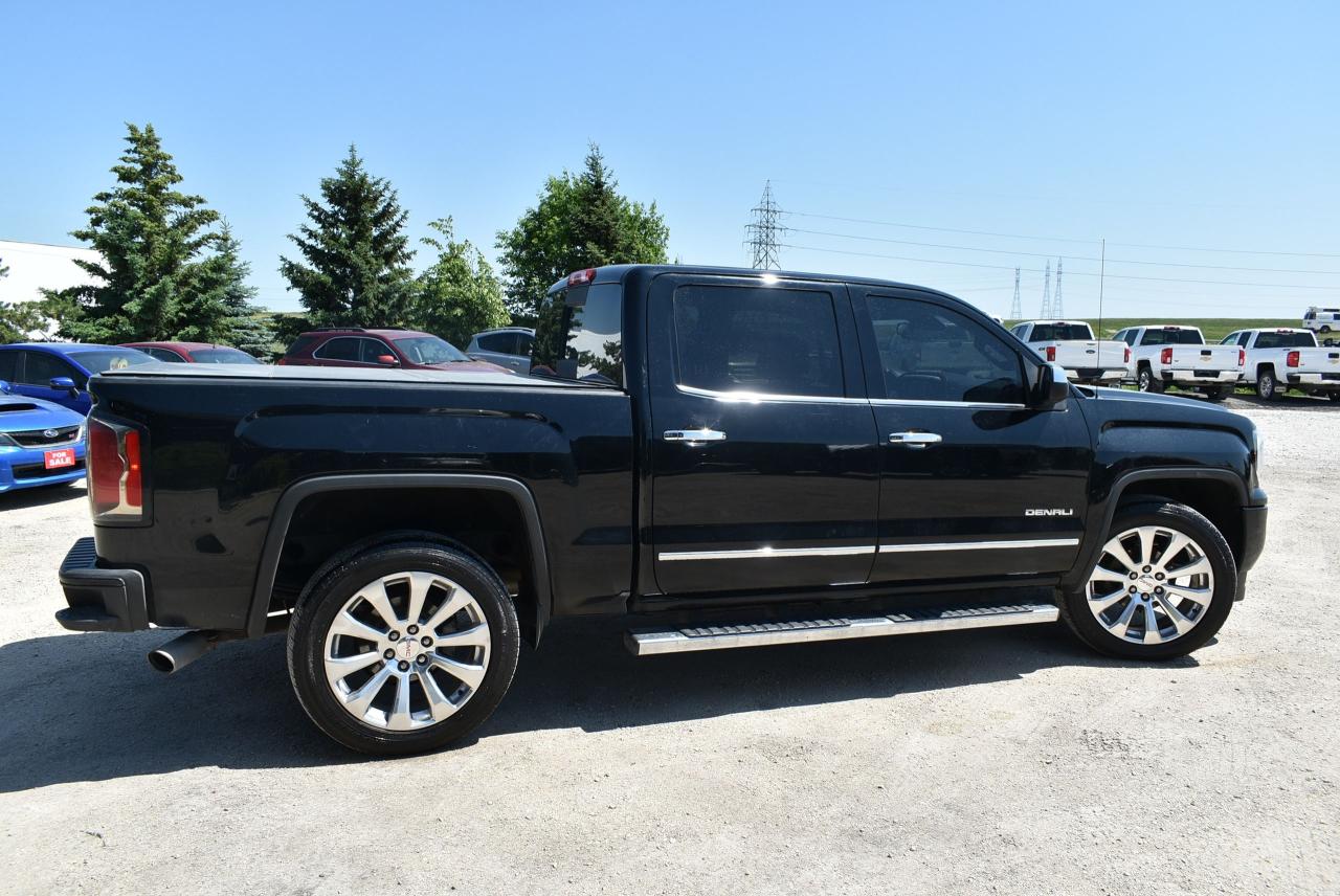 2018 GMC Sierra 1500 DENALI - 5.3L - Photo #10