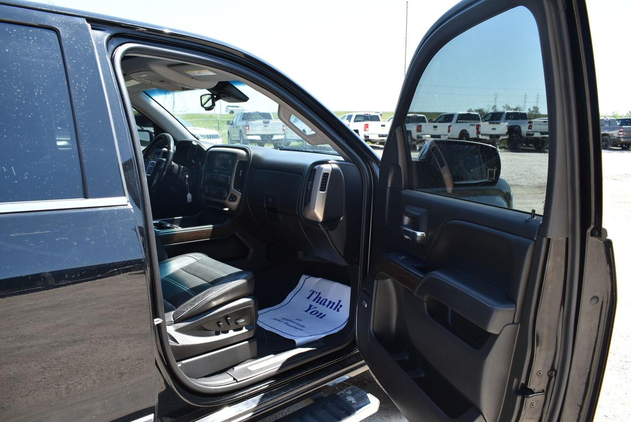 2018 GMC Sierra 1500 DENALI - 5.3L - Photo #32