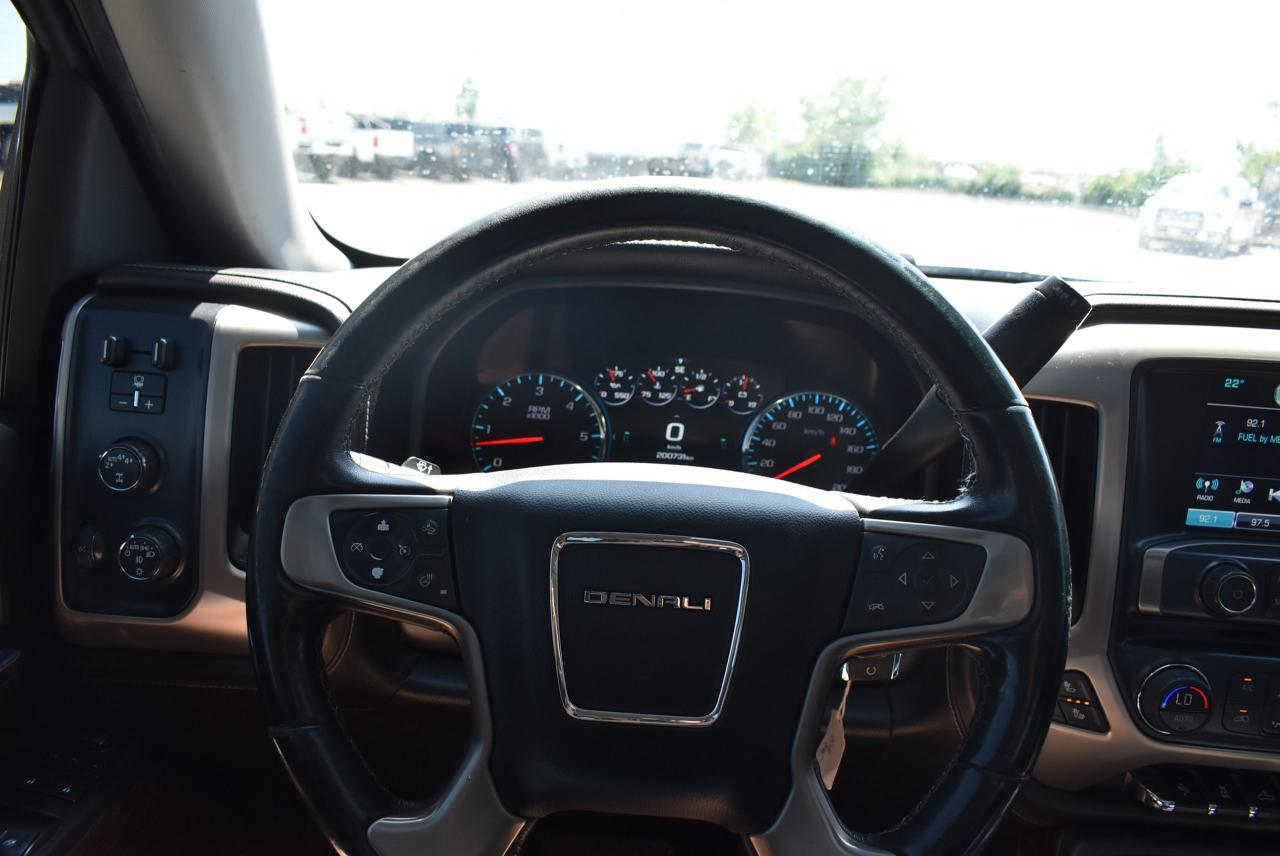 2018 GMC Sierra 1500 DENALI - 5.3L - Photo #38