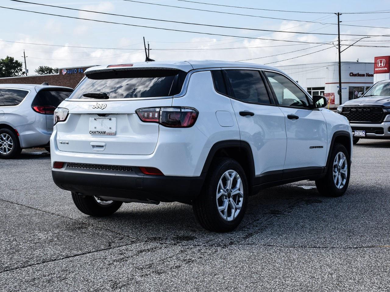 2025 Jeep Compass sport 4x4 Photo3