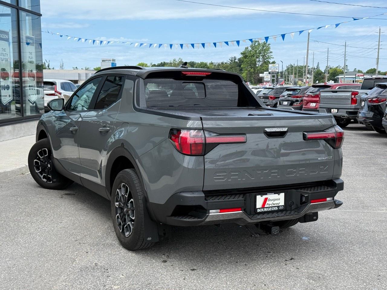 2022 Hyundai Santa Cruz Preferred AWD w/Trend Pkg Photo4