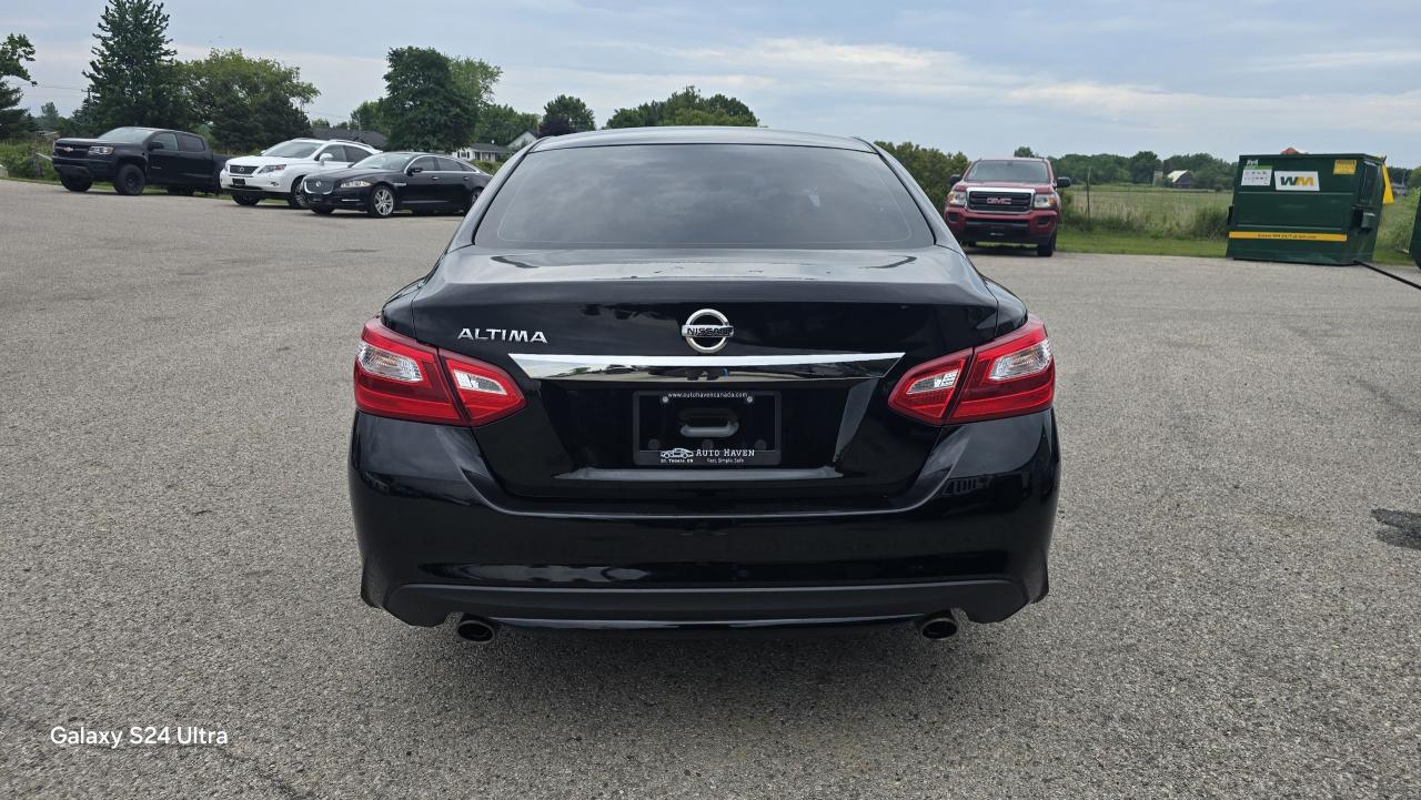 2017 Nissan Altima 2.5 - Photo #4