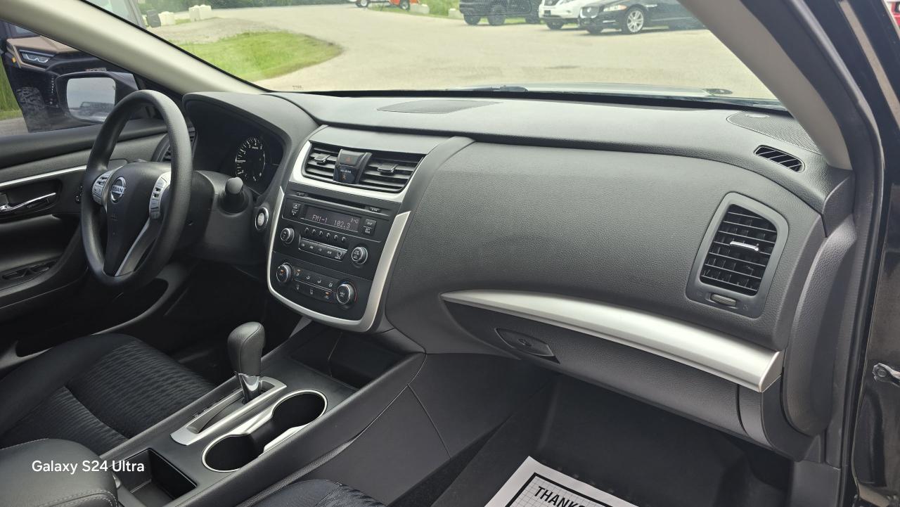 2017 Nissan Altima 2.5 - Photo #18