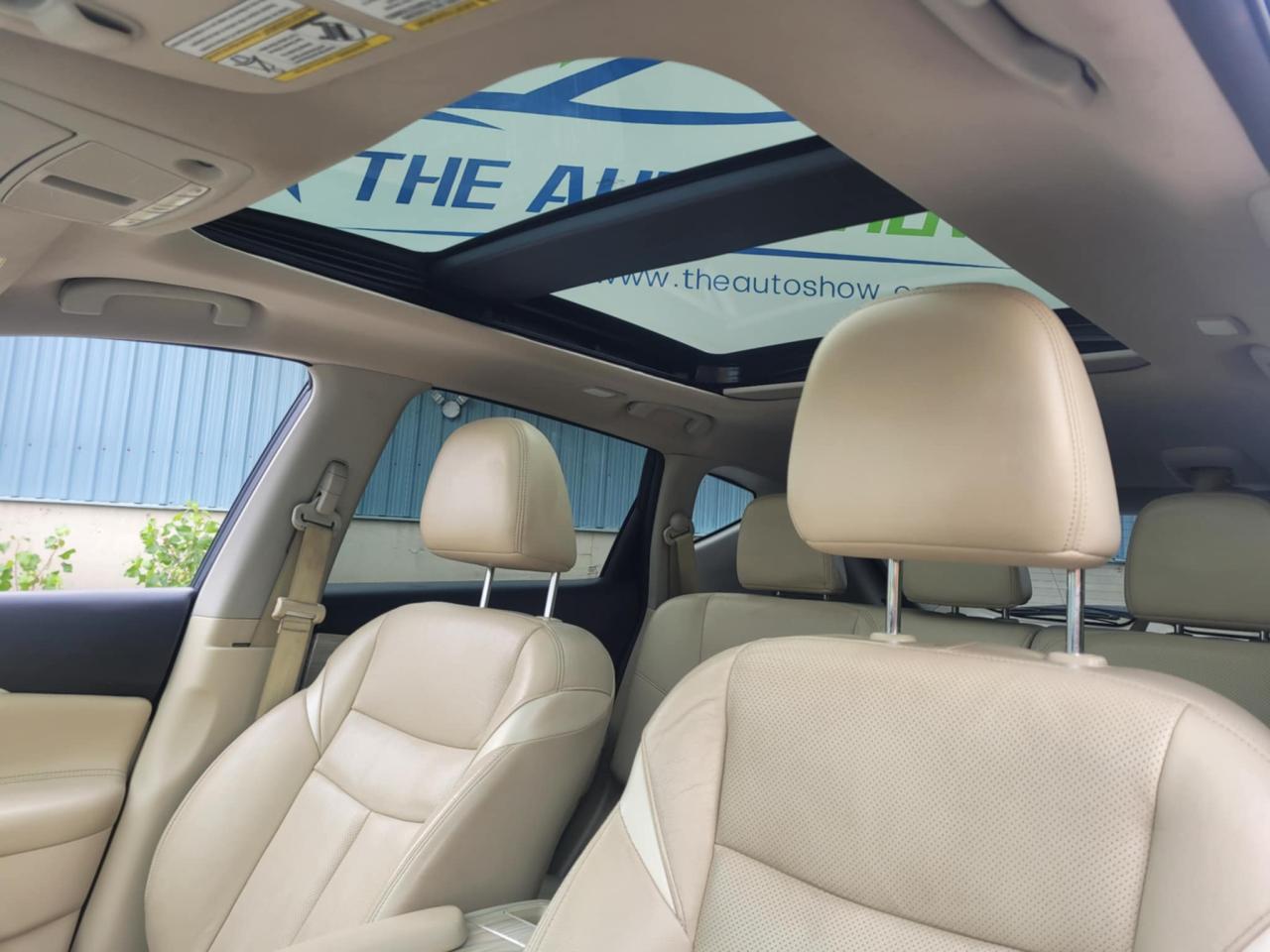 2016 Nissan Murano Platinum Photo26