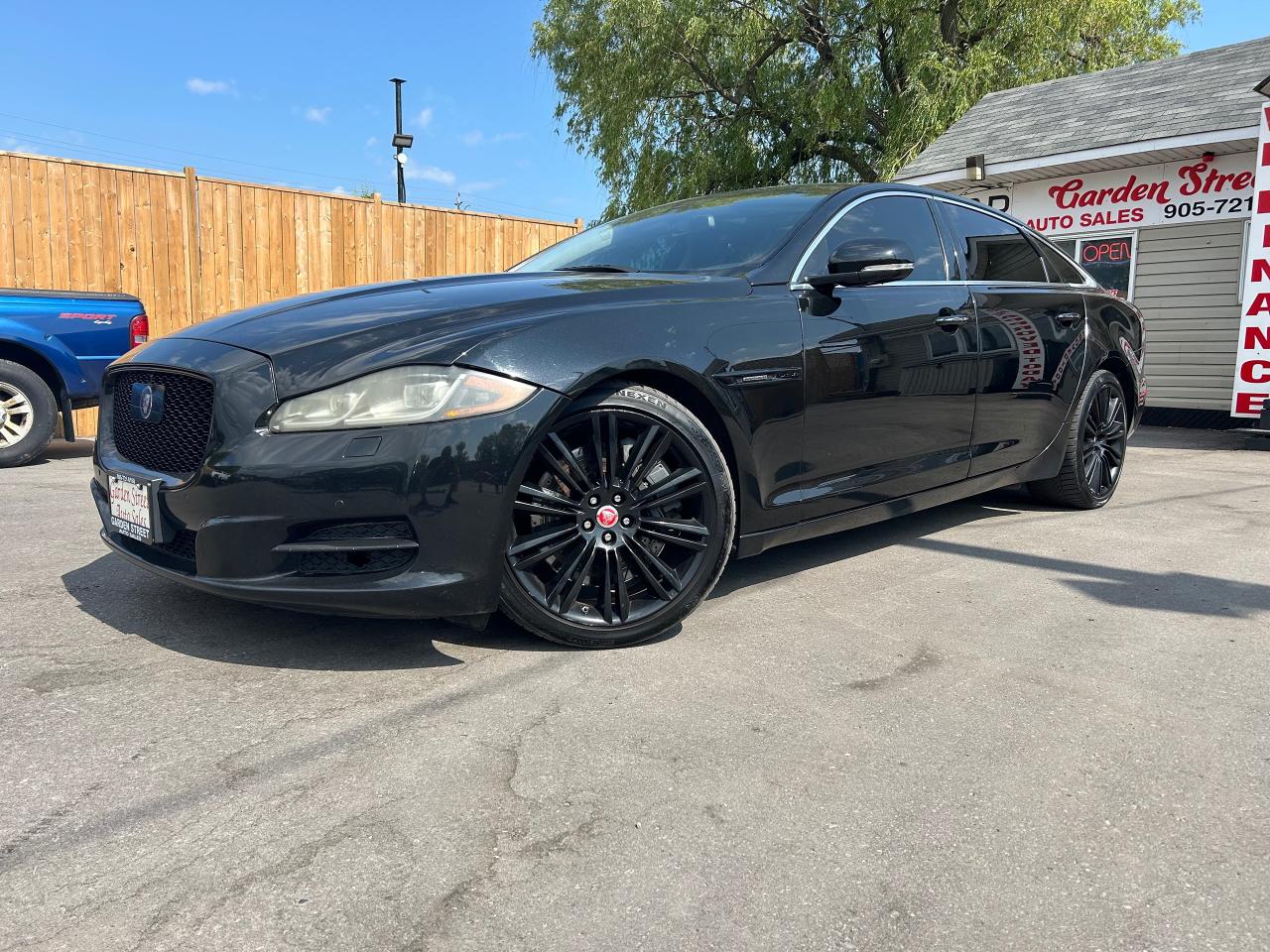 Used 2011 Jaguar XJ XJL Supercharged for sale in Oshawa, ON