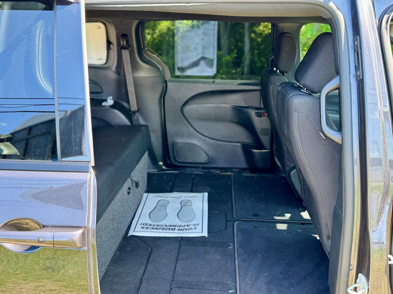 2022 Chrysler Pacifica Touring S AWD "Weekend Edition" - Photo #22