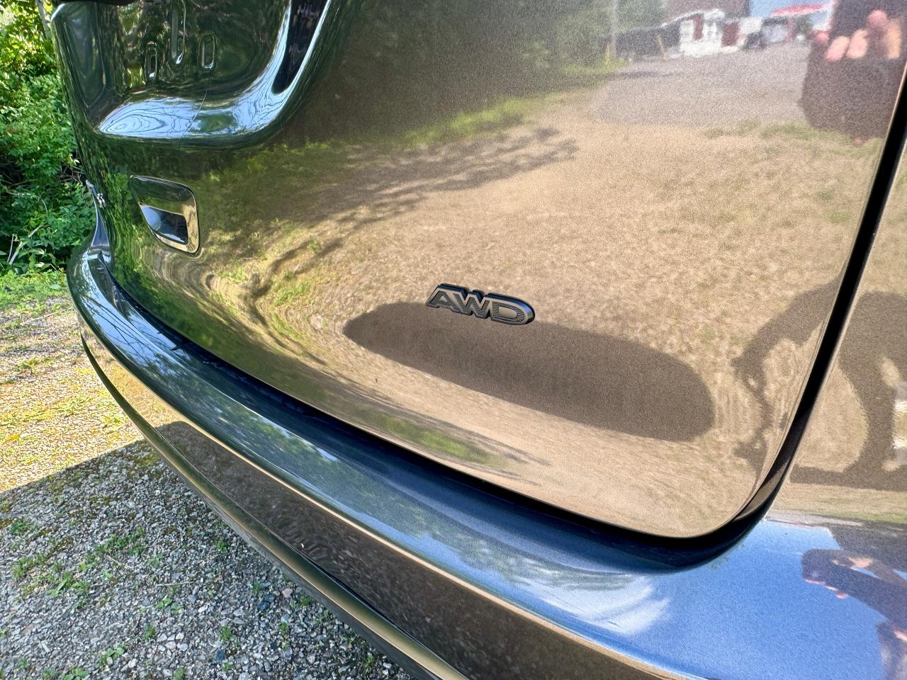 2022 Chrysler Pacifica Touring S AWD "Weekend Edition" - Photo #8
