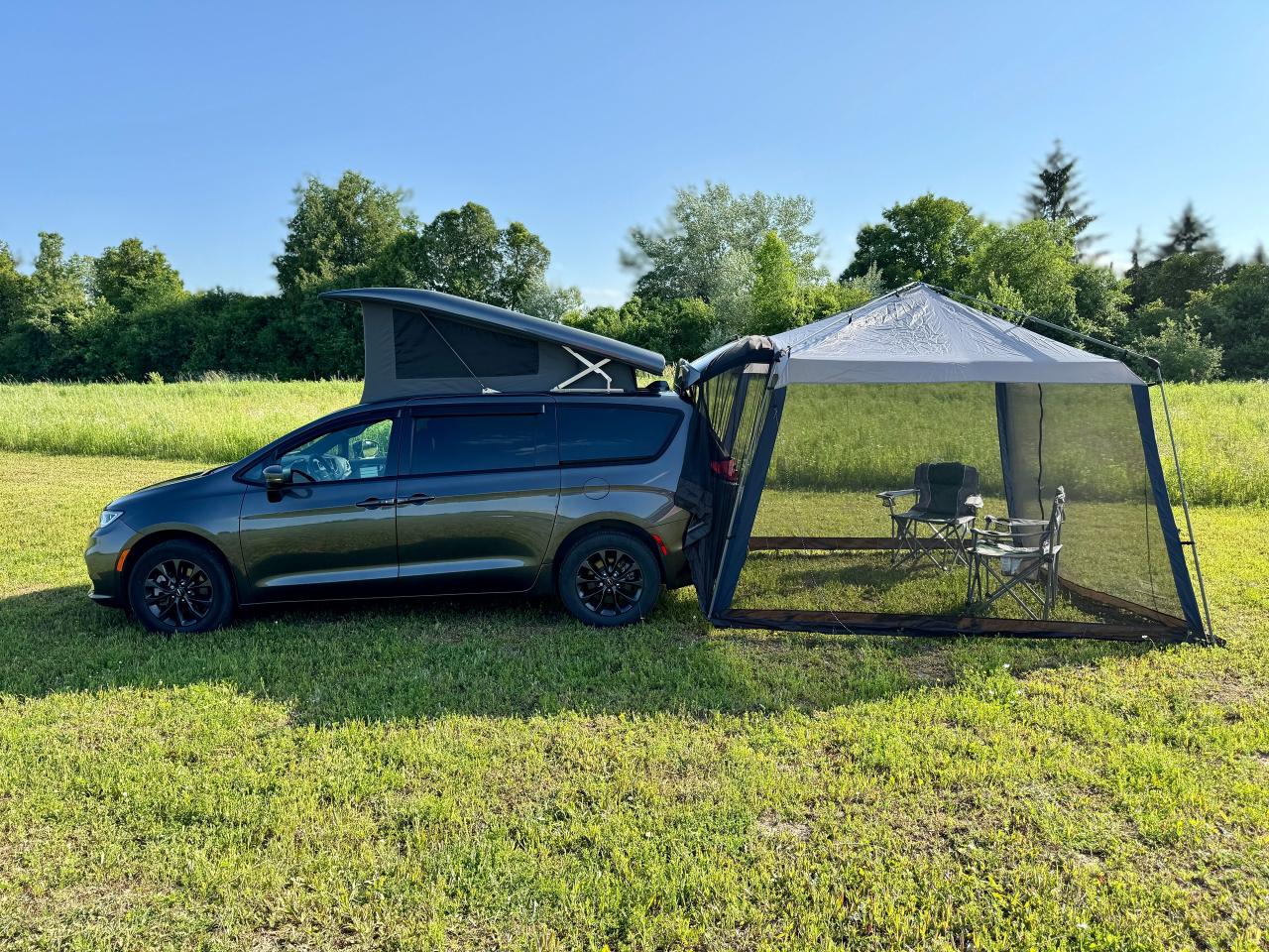 2022 Chrysler Pacifica Touring S AWD "Weekend Edition" - Photo #39