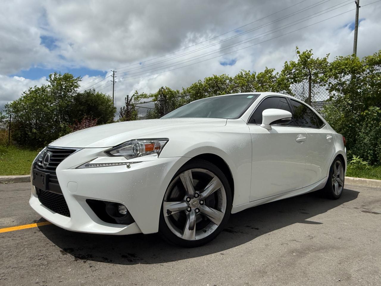 2015 Lexus IS 350 AWD *SAFETY INCL*FINANCING AVAIL*MINT* - Photo #2