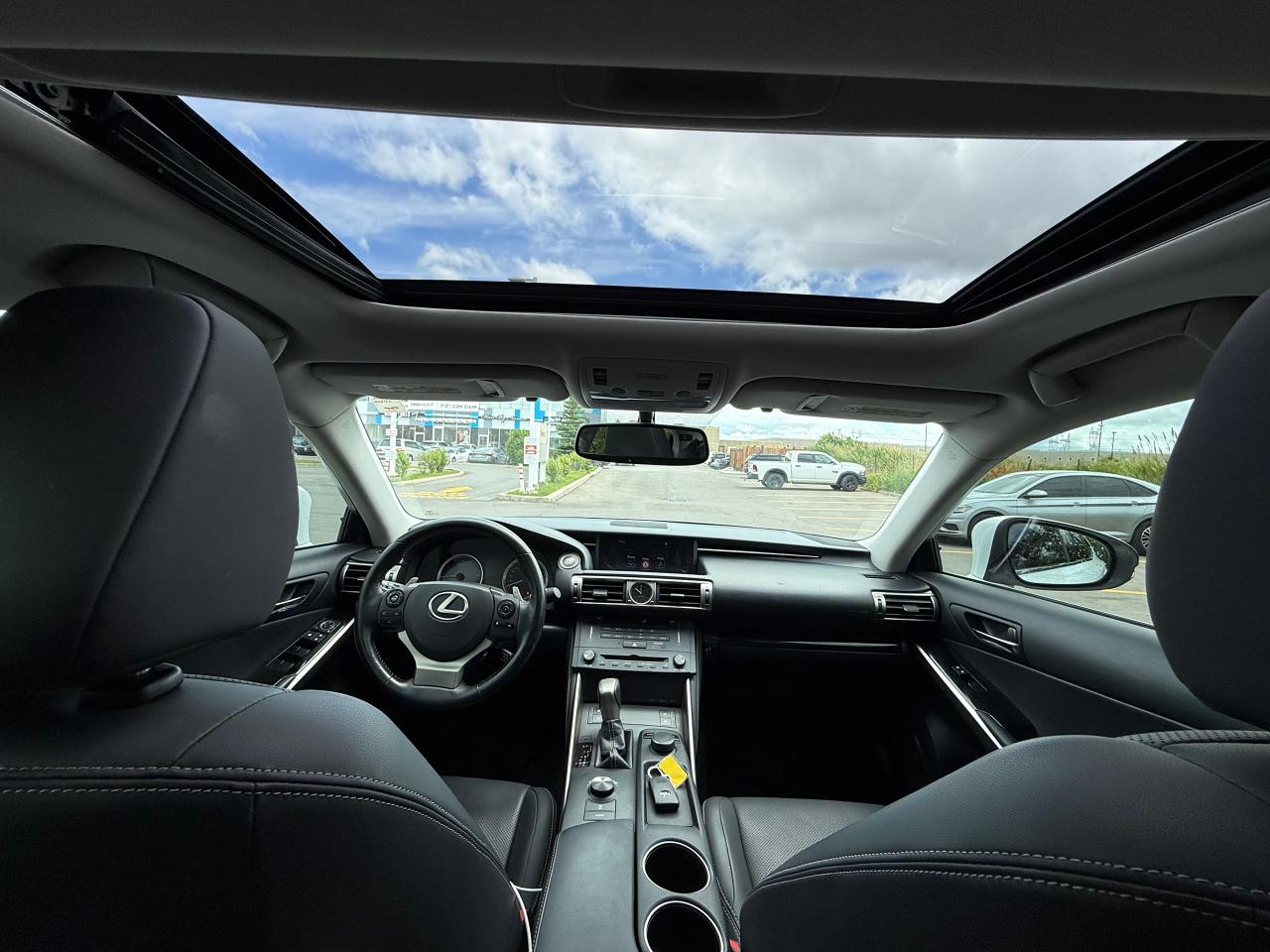 2015 Lexus IS 350 AWD *SAFETY INCL*FINANCING AVAIL*MINT* - Photo #13