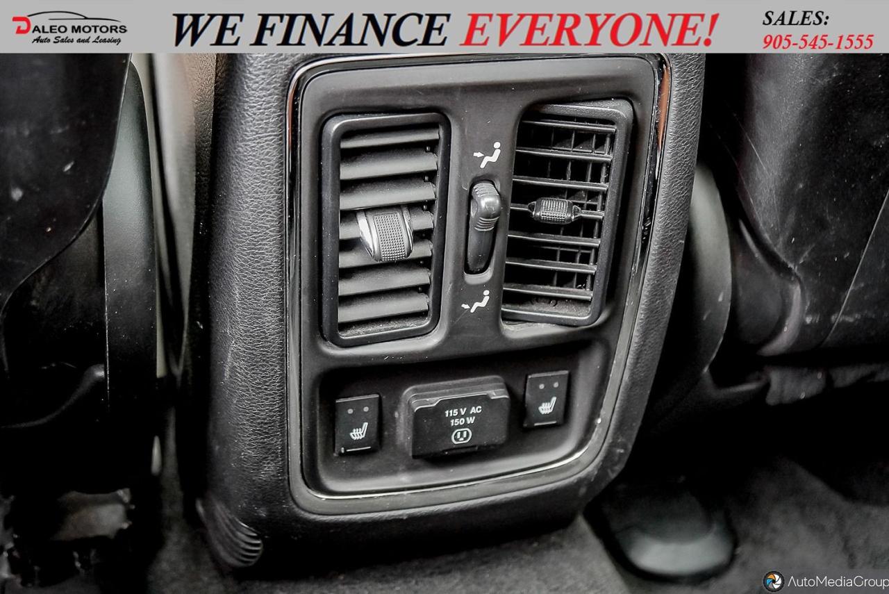 2012 Jeep Grand Cherokee Overland / SUNROOF / LTHR / WOODTRIM / B.CAM / 4X4