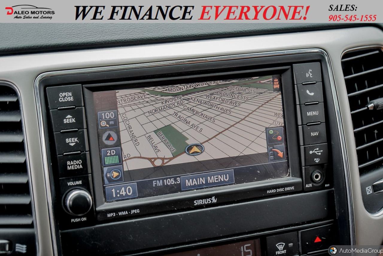 2012 Jeep Grand Cherokee Overland / SUNROOF / LTHR / WOODTRIM / B.CAM / 4X4