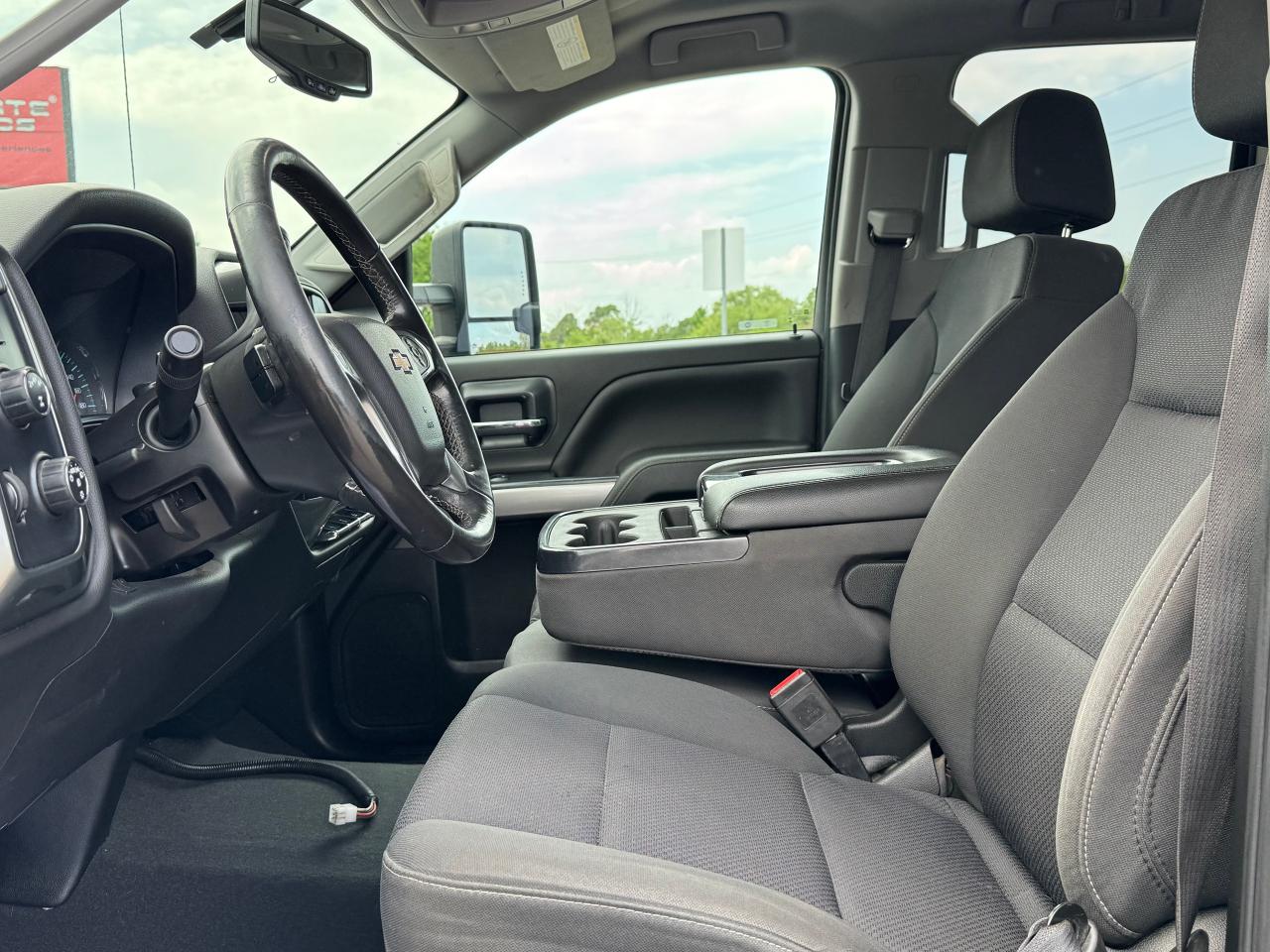 2019 Chevrolet Silverado 2500 LT **LOTS OF SERVICE RECORDS** - Photo #29