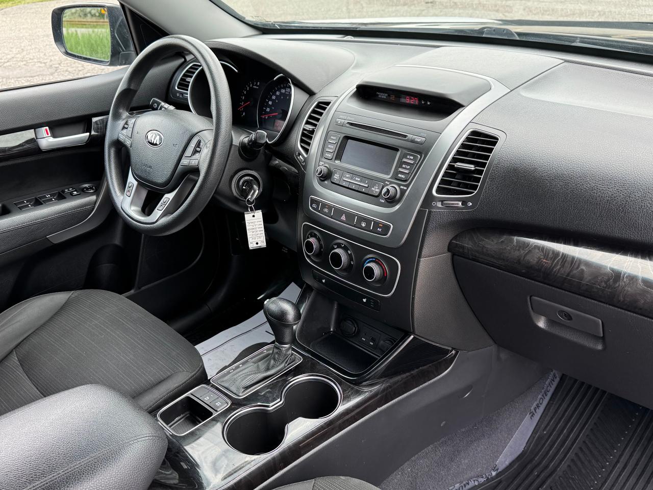 2015 Kia Sorento LX **VERY WELL SERVICED** - Photo #34