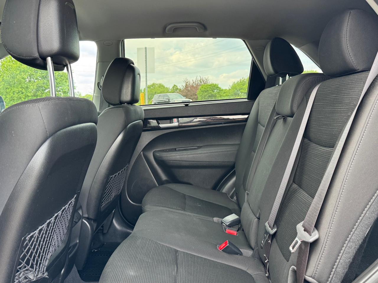 2015 Kia Sorento LX **VERY WELL SERVICED** - Photo #31