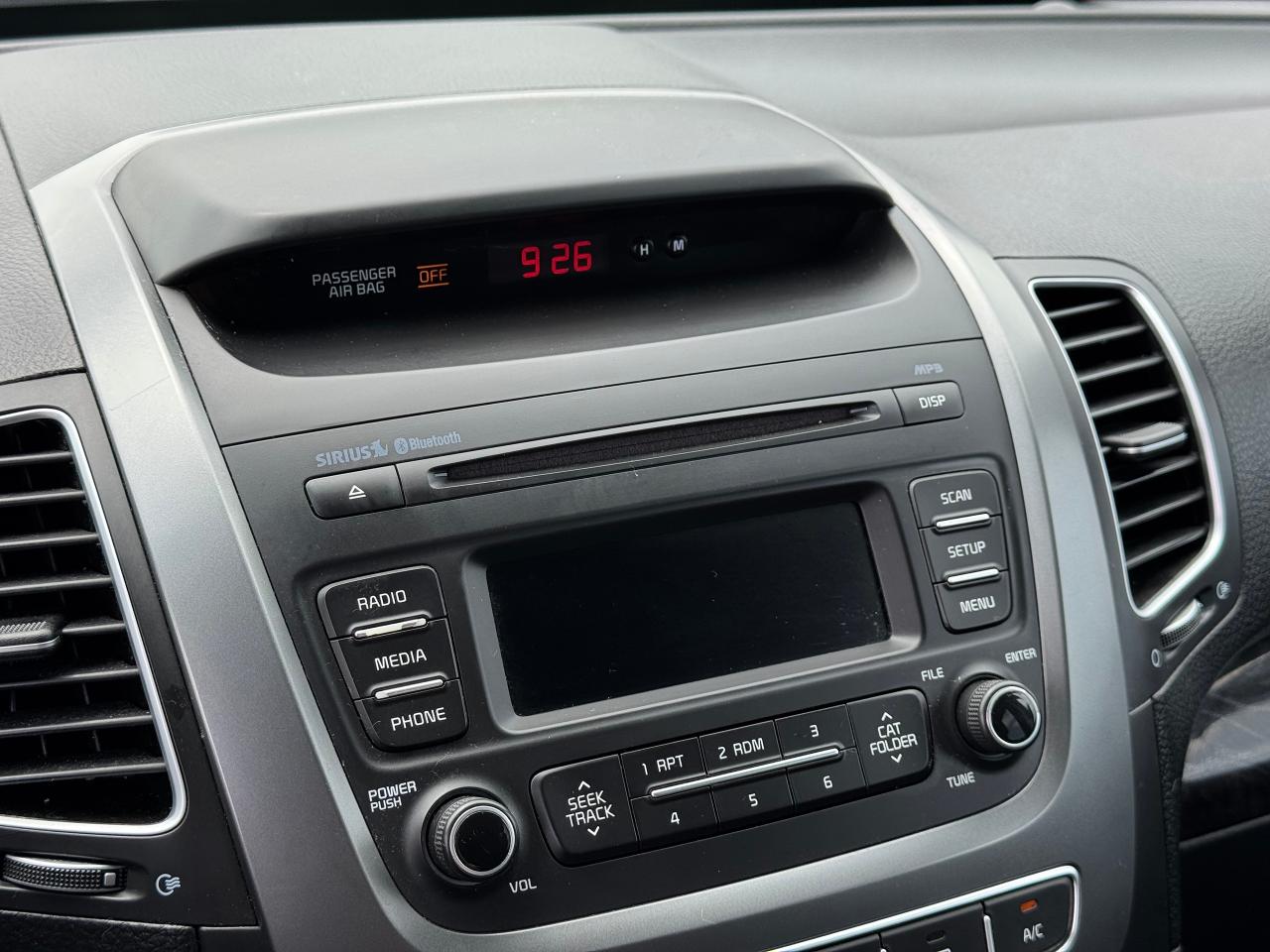 2015 Kia Sorento LX **VERY WELL SERVICED** - Photo #24