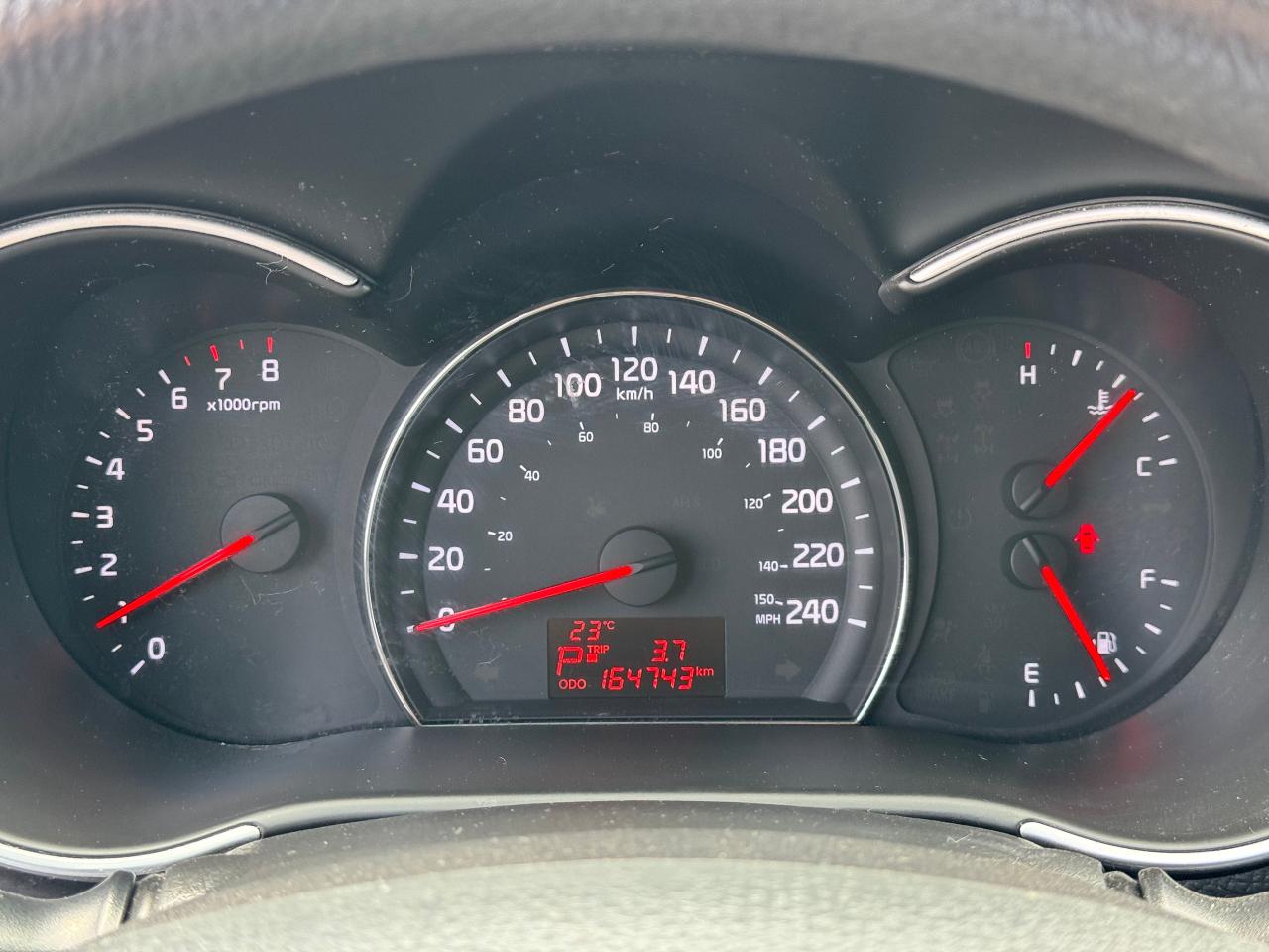 2015 Kia Sorento LX **VERY WELL SERVICED** - Photo #23