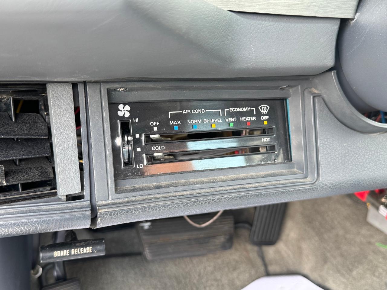 1981 Chevrolet Camaro Z28 **FULL RESTO MOD** - Photo #30
