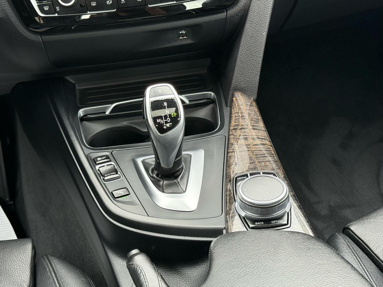 2017 BMW 3 Series 330i xDrive M-SPORT|NAVI|BACKUP - Photo #10