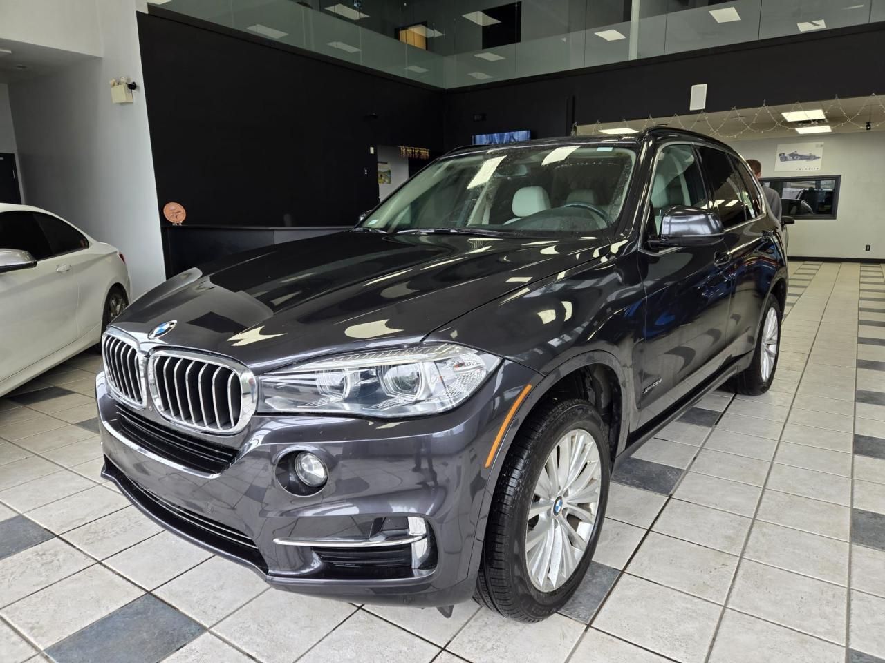 2015 BMW X5 xDrive35i | 7 Passenger | ALL CREDIT ACCEPTED!! - Photo #3