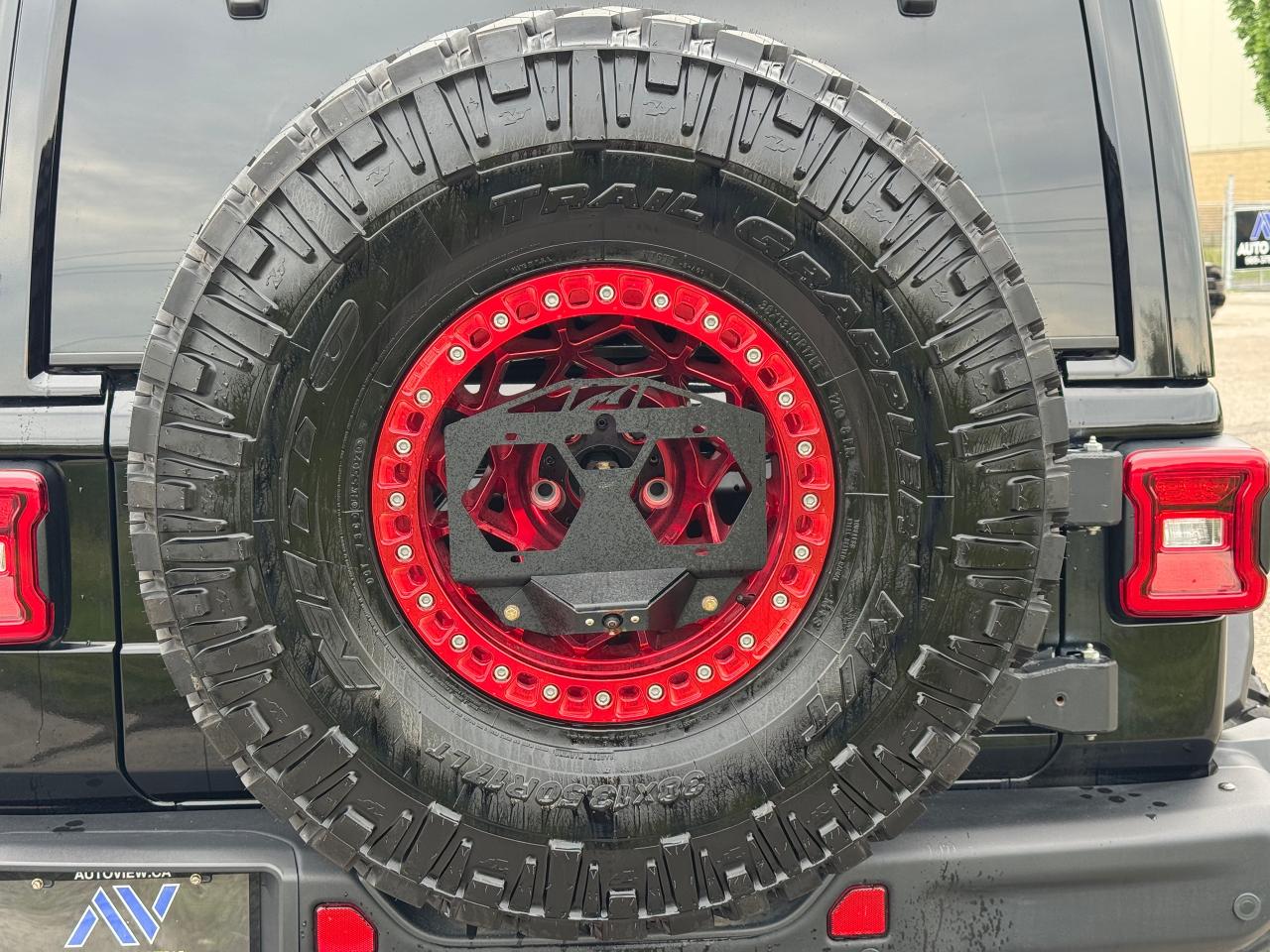 2021 Jeep Wrangler Unlimited Rubicon 4x4 **NITTO TIRES W/ FUEL RIMS** - Photo #18