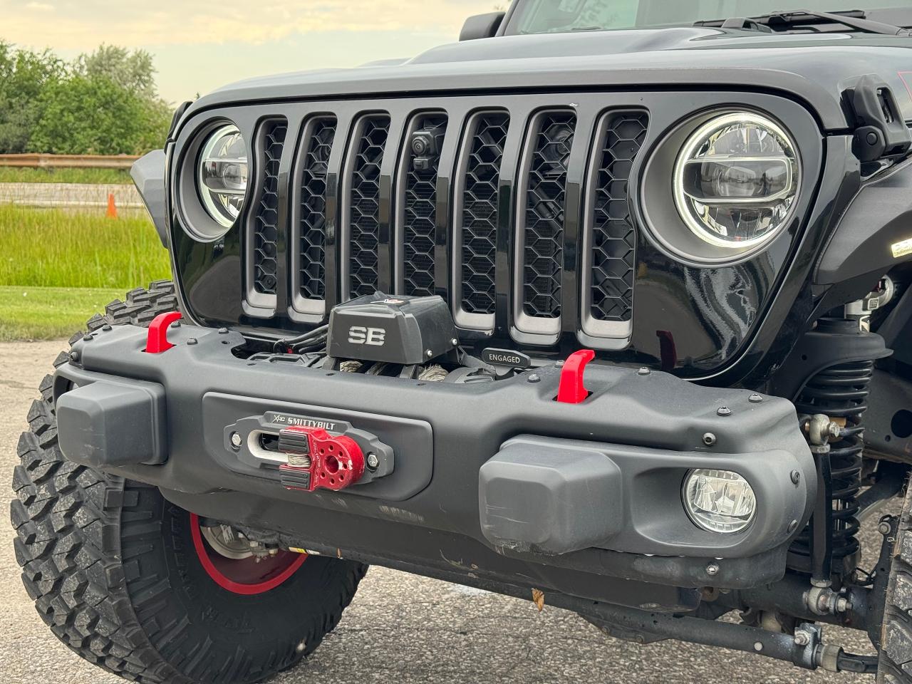 2021 Jeep Wrangler Unlimited Rubicon 4x4 **NITTO TIRES W/ FUEL RIMS** - Photo #10