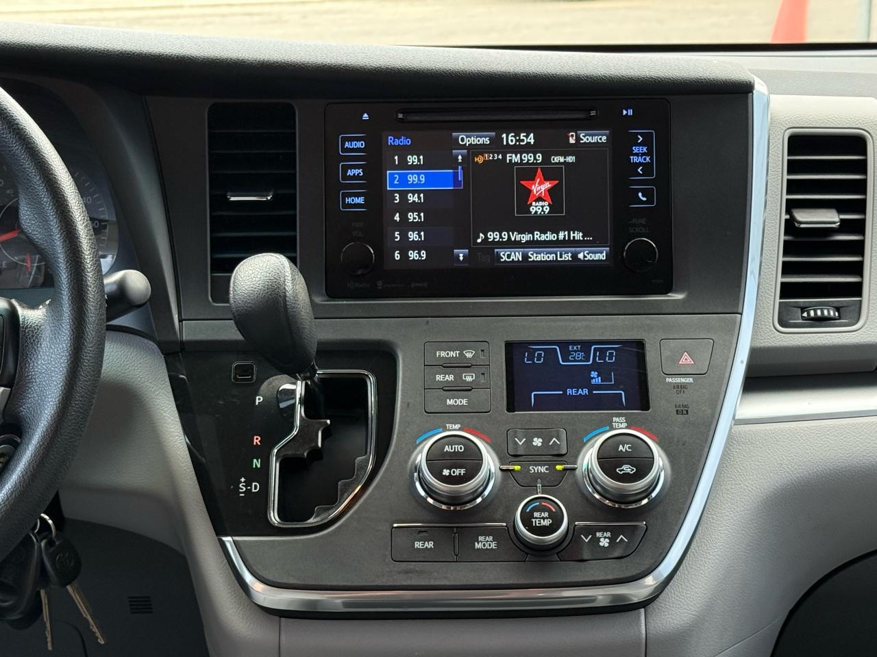 2017 Toyota Sienna LE 8PASS|BACKUP|BLUETOOTH - Photo #9