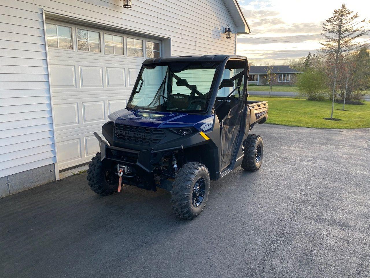 2023 Polaris Ranger 1000 Premium  - Photo #3
